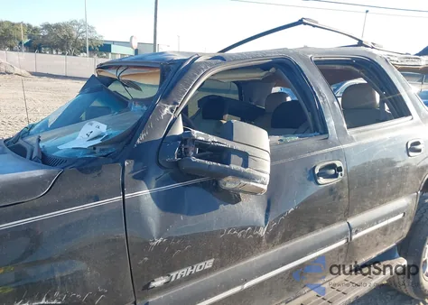 2001 Chevrolet Tahoe Ls из США, поврежденный, VIN 1GNEC13T01R100340